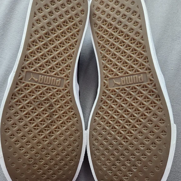 PUMA Women's Bari Slip-On Shoes - Picture 7 of 7